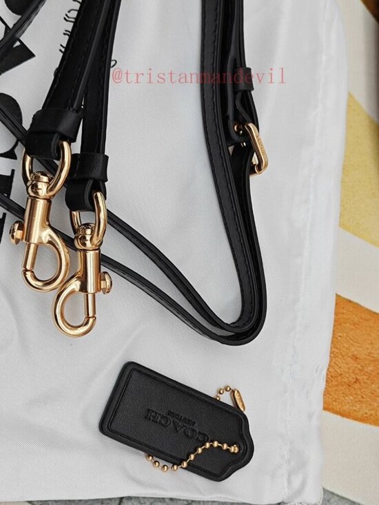 coach Teri Shoulder Bag In Signature Canvas black - Picture 5 of 13